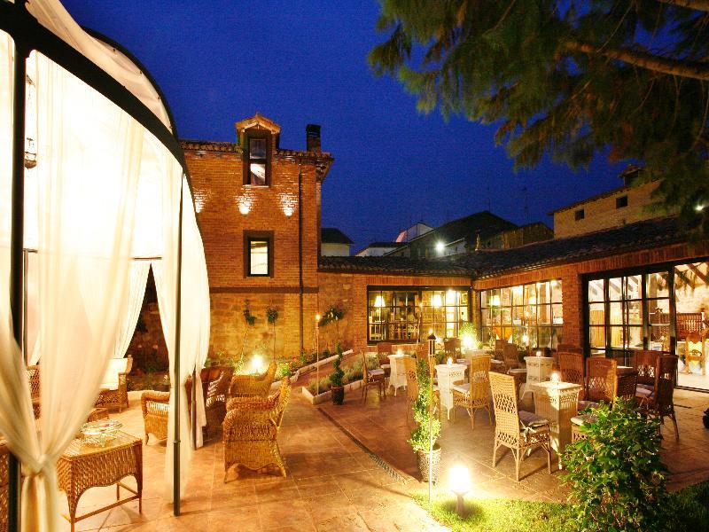 Hotel Boutique Real Casona De Las Amas Azofra Exterior photo