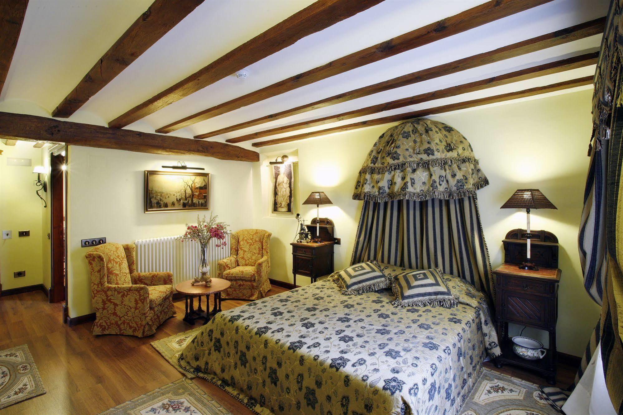 Hotel Boutique Real Casona De Las Amas Azofra Room photo